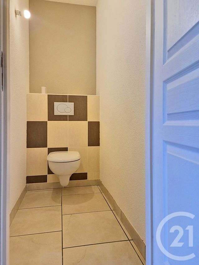 Appartement T2 &agrave; louer - 2 pi&egrave;ces - 34,74 m2 - Morbier - 39 - FRANCHE-COMTE