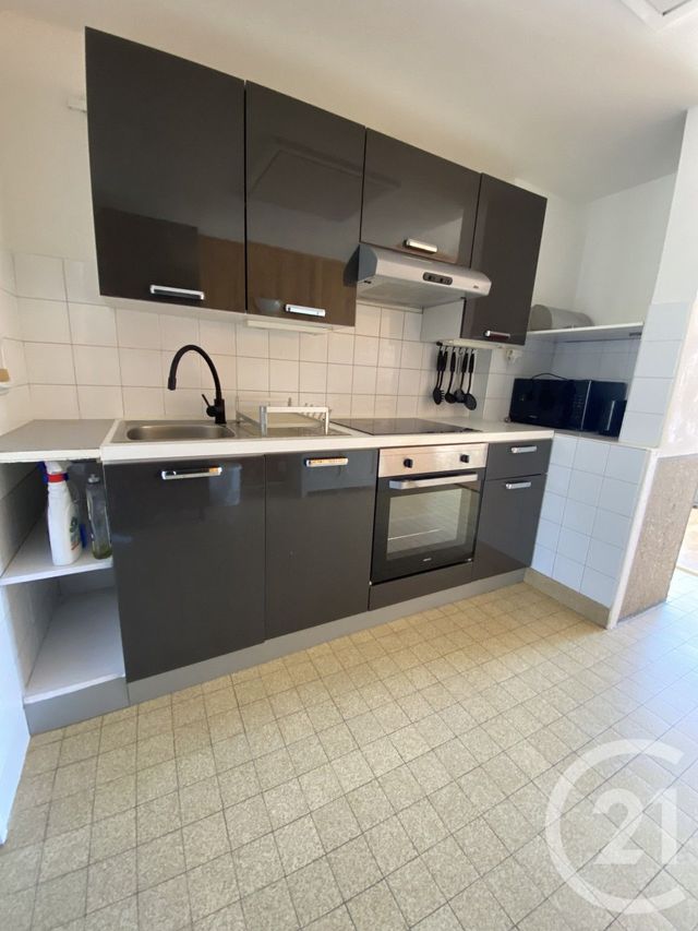 Appartement T2 &agrave; louer - 2 pi&egrave;ces - 44,83 m2 - Les Rousses - 39 - FRANCHE-COMTE