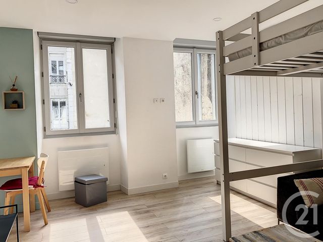 Appartement Studio &agrave; louer - 1 pi&egrave;ce - 20,90 m2 - Hauts De Bienne - 39 - FRANCHE-COMTE