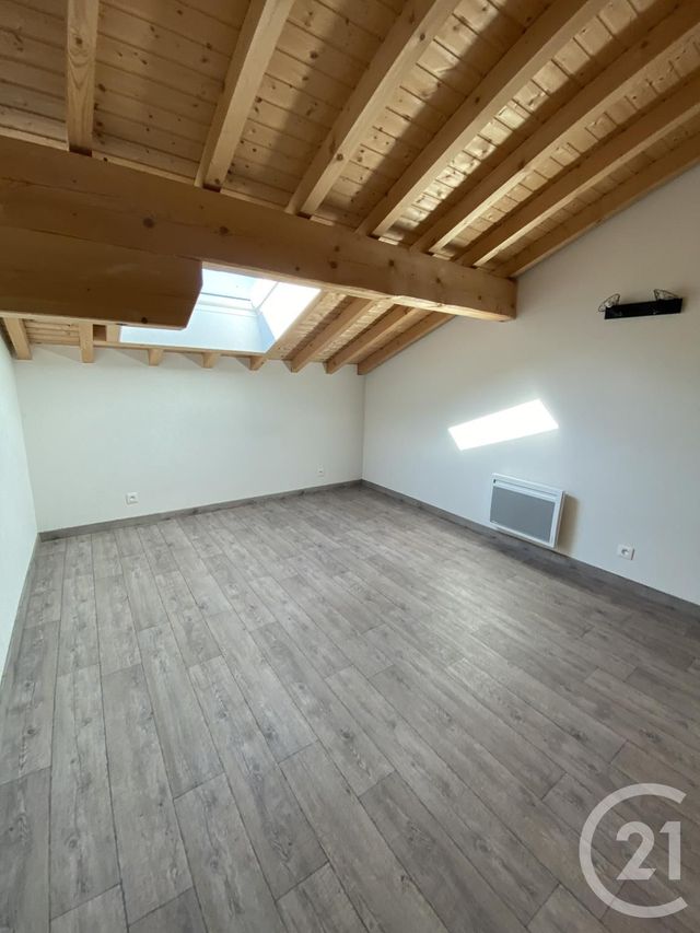 Maison &agrave; louer - 6 pi&egrave;ces - 148,33 m2 - Bois D Amont - 39 - FRANCHE-COMTE