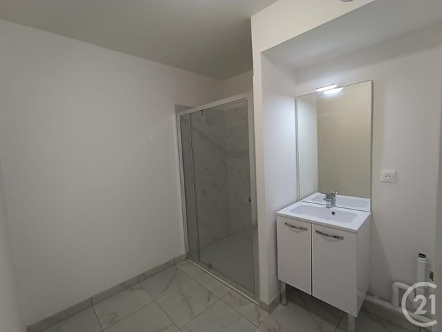 Appartement F3 &agrave; louer - 3 pi&egrave;ces - 63,12 m2 - Vernon - 27 - HAUTE-NORMANDIE