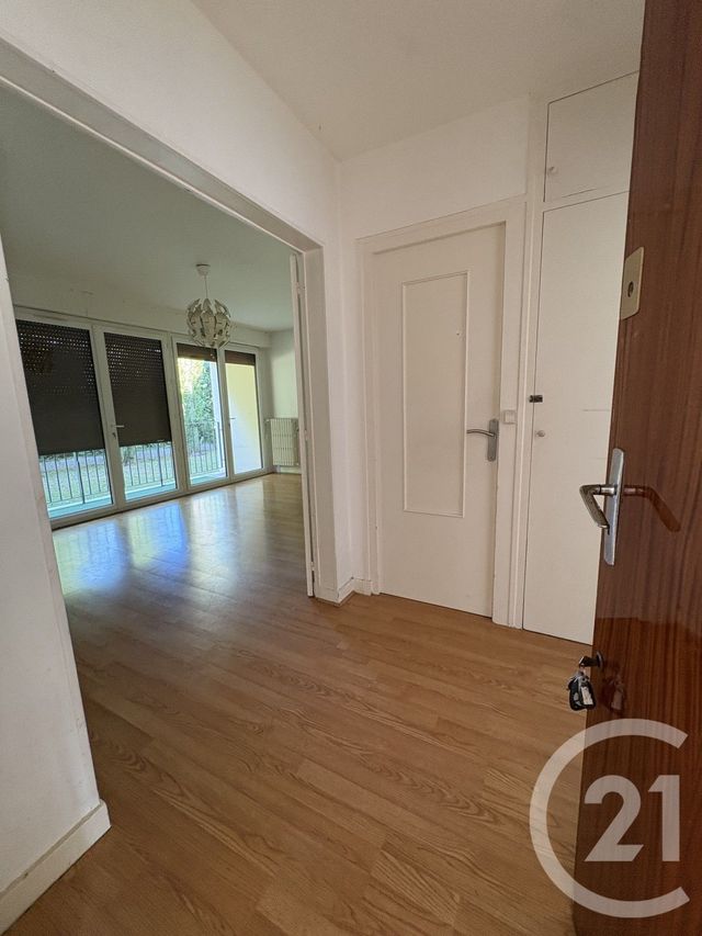 Appartement F3 &agrave; louer - 3 pi&egrave;ces - 74,36 m2 - Vernon - 27 - HAUTE-NORMANDIE