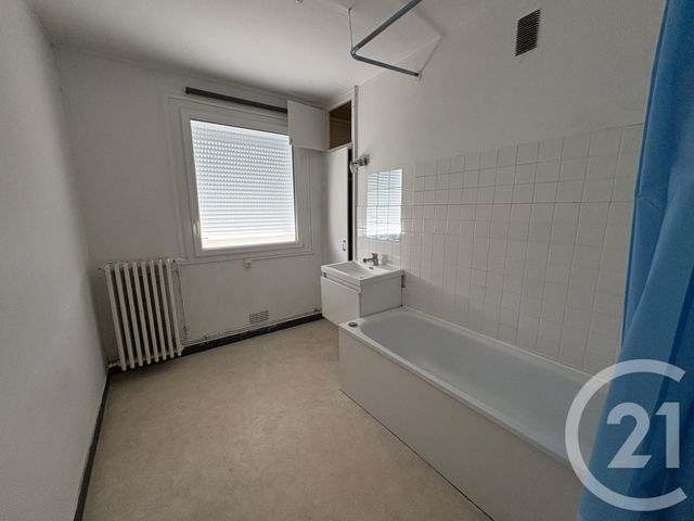 Appartement F3 &agrave; louer - 3 pi&egrave;ces - 74,36 m2 - Vernon - 27 - HAUTE-NORMANDIE