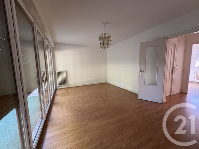 Appartement F3 &agrave; louer - 3 pi&egrave;ces - 74,36 m2 - Vernon - 27 - HAUTE-NORMANDIE