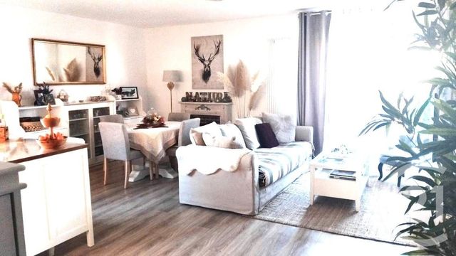 Appartement F3 &agrave; vendre - 3 pi&egrave;ces - 64,09 m2 - Vernon - 27 - HAUTE-NORMANDIE