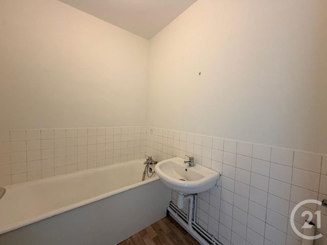 Appartement F3 &agrave; vendre - 2 pi&egrave;ces - 56,50 m2 - Vernon - 27 - HAUTE-NORMANDIE