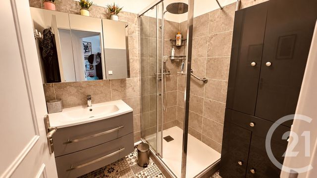 Appartement &agrave; vendre - 4 pi&egrave;ces - 87,86 m2 - Vernon - 27 - HAUTE-NORMANDIE