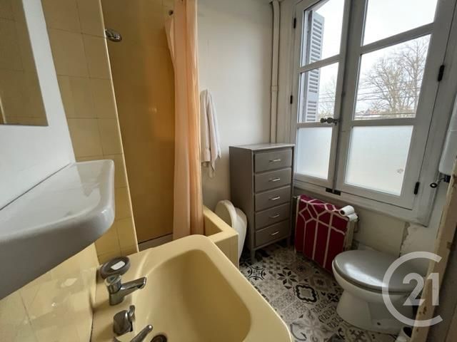 Maison à vendre - 5 pièces - 112 m2 - Chatellerault - 86 - POITOU-CHARENTES