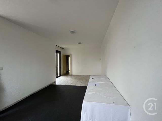 Maison à vendre - 5 pièces - 112 m2 - Chatellerault - 86 - POITOU-CHARENTES