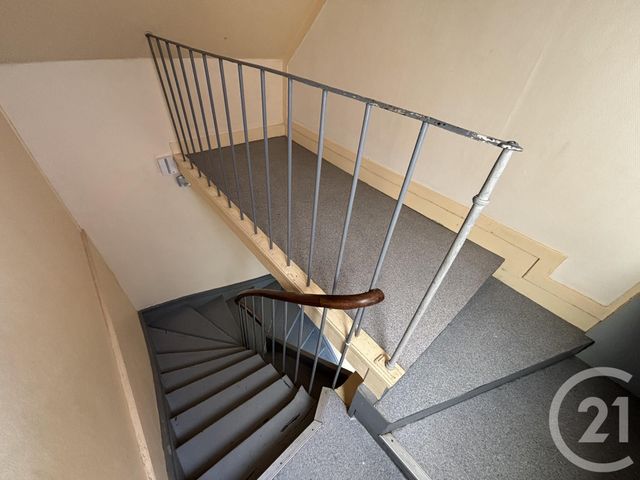 Appartement F1 à vendre - 1 pièce - 21,99 m2 - Chatellerault - 86 - POITOU-CHARENTES