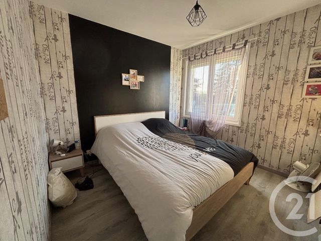 Maison à vendre - 7 pièces - 130 m2 - Chatellerault - 86 - POITOU-CHARENTES