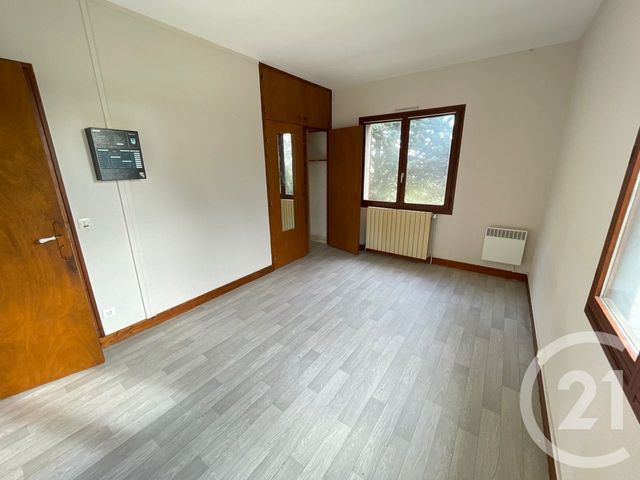 Maison à vendre - 6 pièces - 175 m2 - Thure - 86 - POITOU-CHARENTES