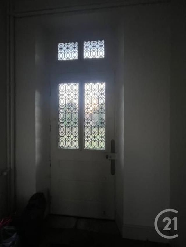 Maison à vendre - 7 pièces - 220 m2 - Chatellerault - 86 - POITOU-CHARENTES