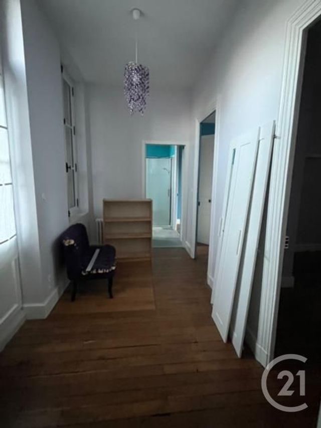 Maison à vendre - 7 pièces - 220 m2 - Chatellerault - 86 - POITOU-CHARENTES