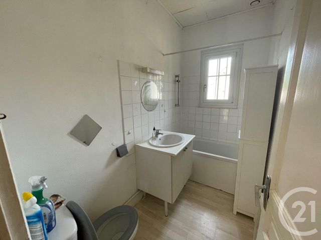 Maison à vendre - 5 pièces - 90 m2 - Chatellerault - 86 - POITOU-CHARENTES