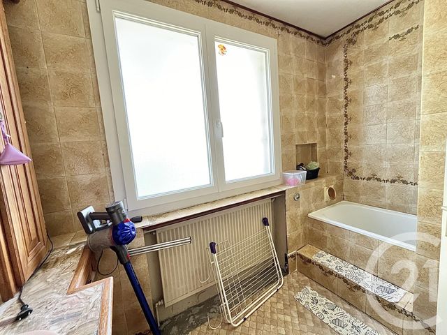 Maison à vendre - 6 pièces - 159,14 m2 - Chatellerault - 86 - POITOU-CHARENTES