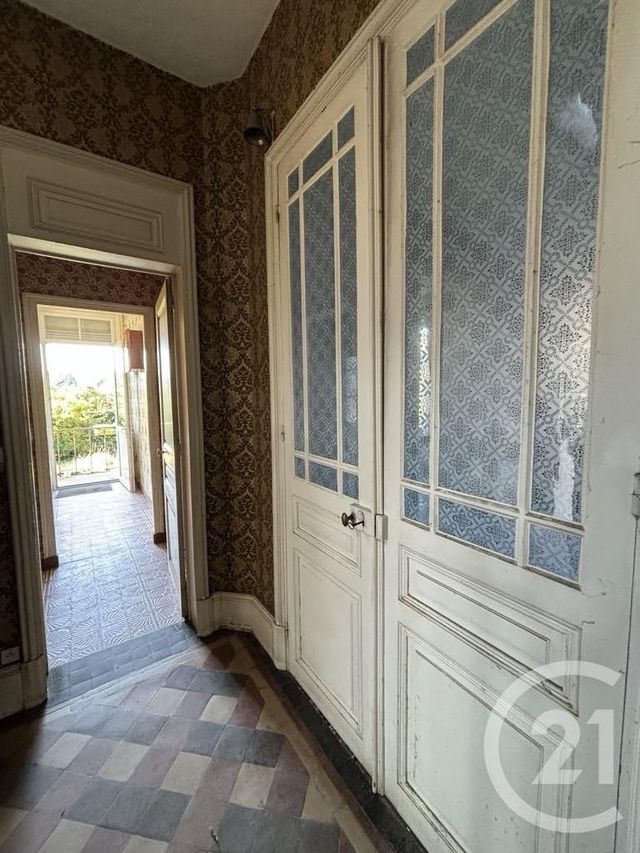 Maison à vendre - 10 pièces - 243 m2 - Chatellerault - 86 - POITOU-CHARENTES