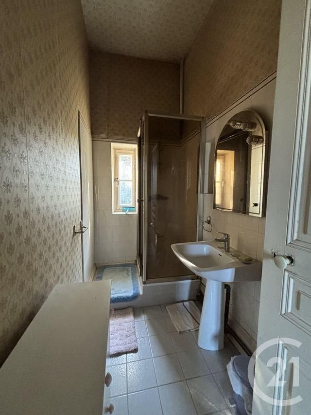 Maison à vendre - 10 pièces - 243 m2 - Chatellerault - 86 - POITOU-CHARENTES