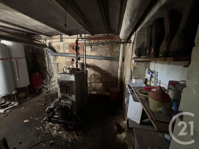 Maison à vendre - 10 pièces - 243 m2 - Chatellerault - 86 - POITOU-CHARENTES