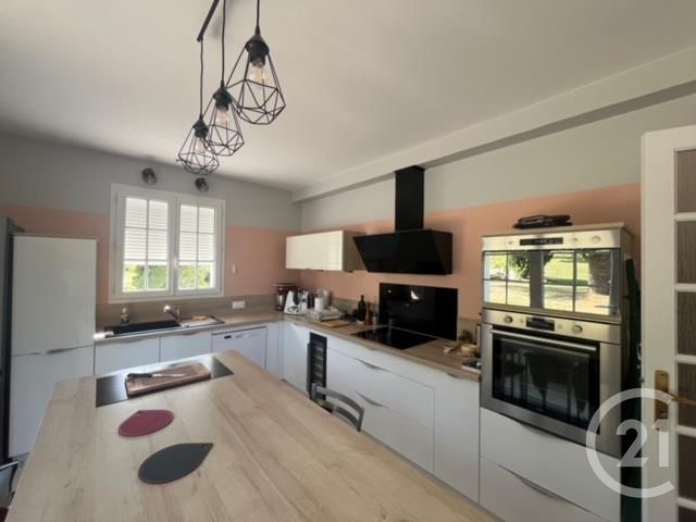 Maison &agrave; vendre - 8 pi&egrave;ces - 343 m2 - Availles En Chatellerault - 86 - POITOU-CHARENTES