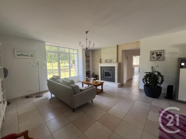 Maison &agrave; vendre - 8 pi&egrave;ces - 343 m2 - Availles En Chatellerault - 86 - POITOU-CHARENTES