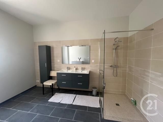 Maison &agrave; vendre - 8 pi&egrave;ces - 343 m2 - Availles En Chatellerault - 86 - POITOU-CHARENTES