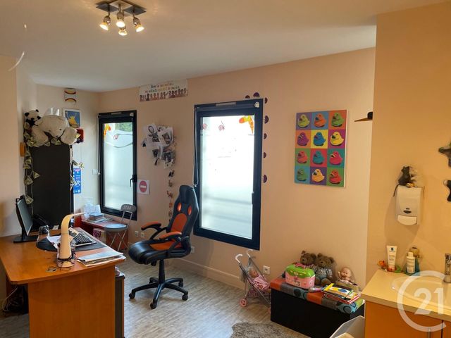 Appartement Local à vendre - 3 pièces - 75 m2 - Chatellerault - 86 - POITOU-CHARENTES