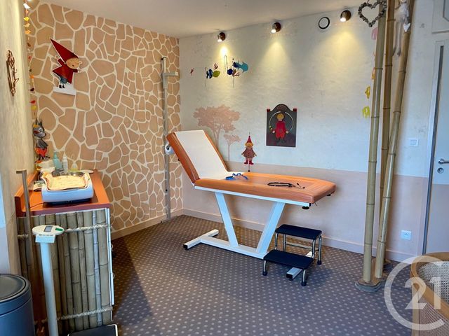 Appartement Local à vendre - 3 pièces - 75 m2 - Chatellerault - 86 - POITOU-CHARENTES