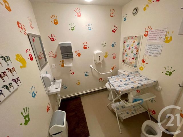 Appartement Local à vendre - 3 pièces - 75 m2 - Chatellerault - 86 - POITOU-CHARENTES