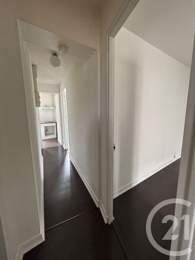 Appartement T2 à vendre - 2 pièces - 55,99 m2 - Chatellerault - 86 - POITOU-CHARENTES