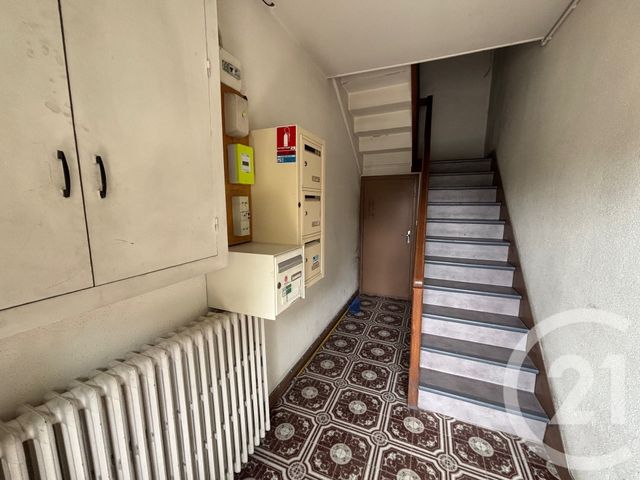 Appartement T2 à vendre - 2 pièces - 55,99 m2 - Chatellerault - 86 - POITOU-CHARENTES