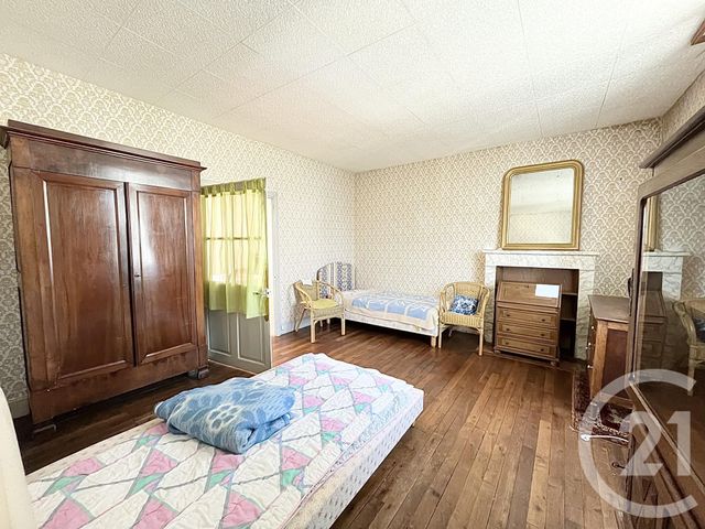 Maison à vendre - 8 pièces - 200,61 m2 - Chatellerault - 86 - POITOU-CHARENTES