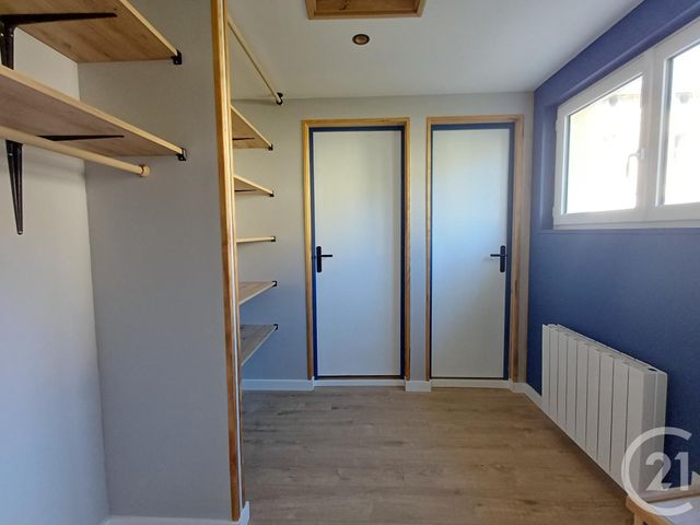 Maison &agrave; louer - 4 pi&egrave;ces - 106,82 m2 - Dange St Romain - 86 - POITOU-CHARENTES