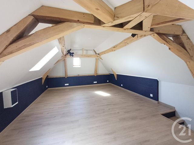 Maison &agrave; louer - 4 pi&egrave;ces - 106,82 m2 - Dange St Romain - 86 - POITOU-CHARENTES