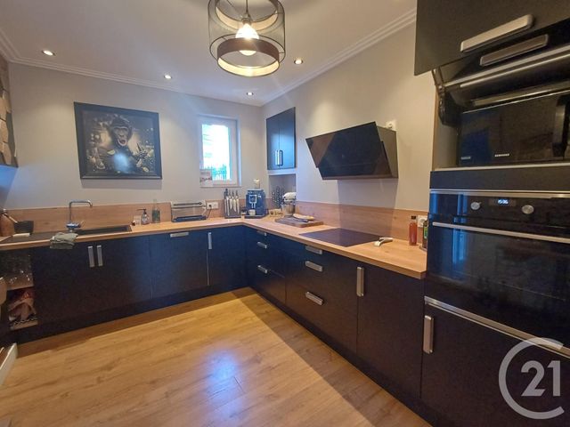 Maison &agrave; louer - 4 pi&egrave;ces - 106,82 m2 - Dange St Romain - 86 - POITOU-CHARENTES