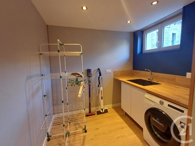 Maison &agrave; louer - 4 pi&egrave;ces - 106,82 m2 - Dange St Romain - 86 - POITOU-CHARENTES