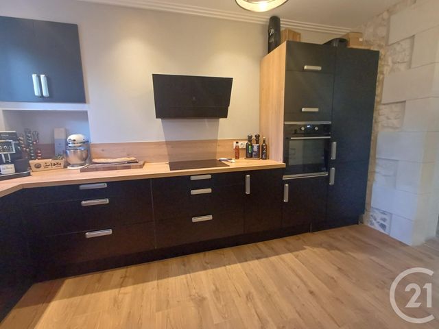 Maison &agrave; louer - 4 pi&egrave;ces - 106,82 m2 - Dange St Romain - 86 - POITOU-CHARENTES