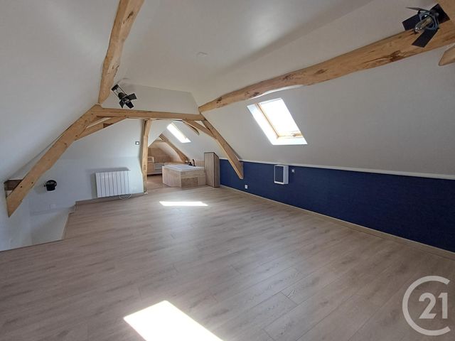 Maison &agrave; louer - 4 pi&egrave;ces - 106,82 m2 - Dange St Romain - 86 - POITOU-CHARENTES