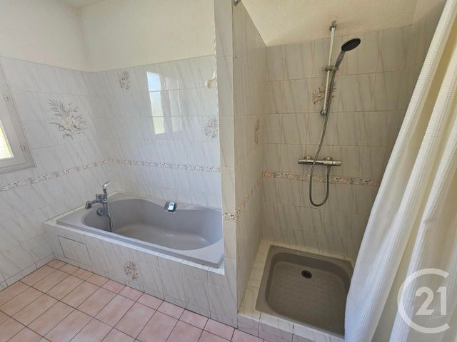 Maison &agrave; vendre - 4 pi&egrave;ces - 102,32 m2 - Chatellerault - 86 - POITOU-CHARENTES