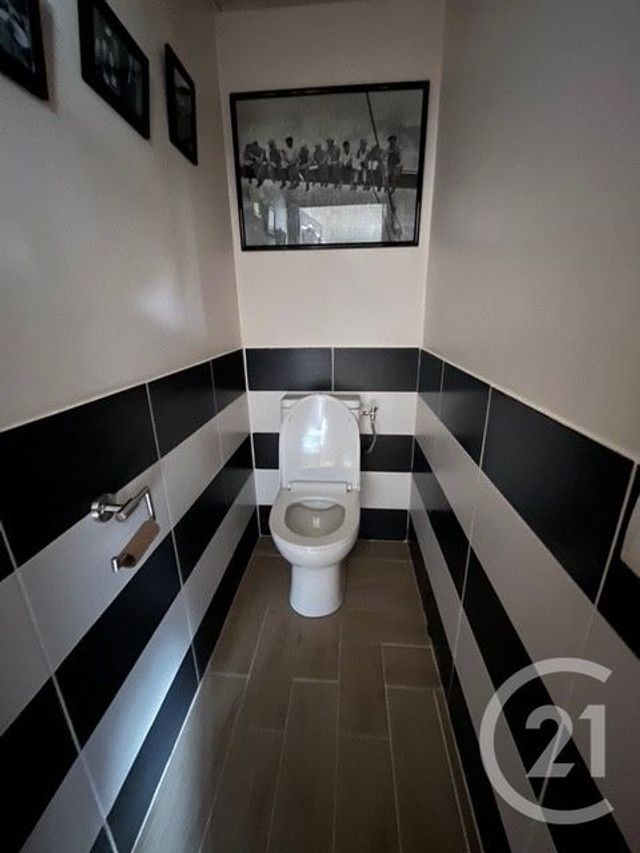 Maison à vendre - 5 pièces - 112 m2 - St Genest D Ambiere - 86 - POITOU-CHARENTES