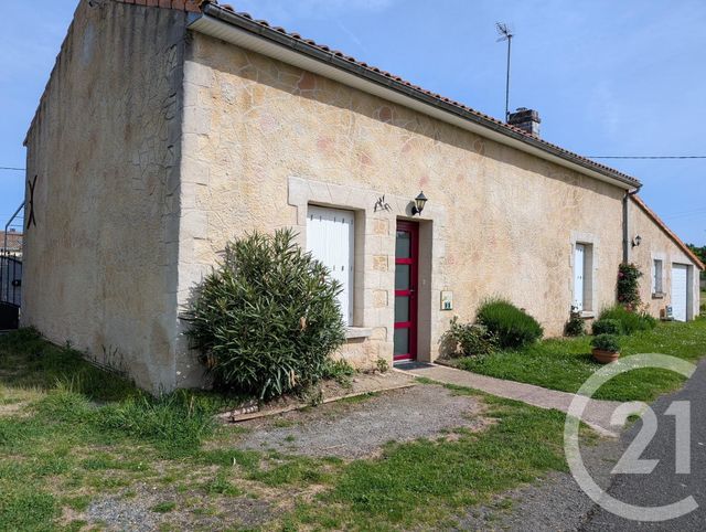 Maison à vendre - 5 pièces - 112 m2 - St Genest D Ambiere - 86 - POITOU-CHARENTES