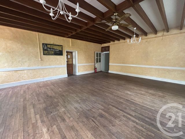 Maison à vendre - 11 pièces - 260 m2 - Ingrandes - 86 - POITOU-CHARENTES