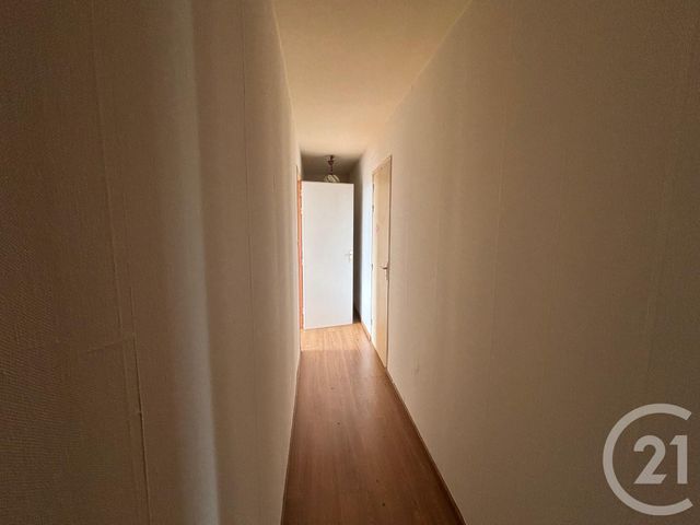 Maison à vendre - 11 pièces - 260 m2 - Ingrandes - 86 - POITOU-CHARENTES