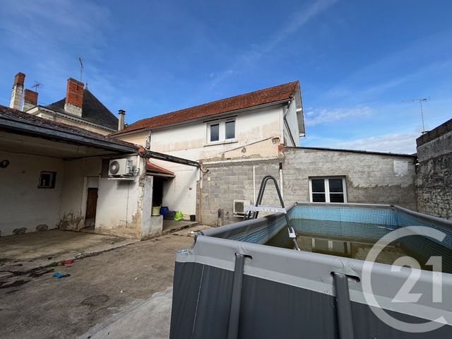 Maison à vendre - 6 pièces - 150 m2 - Scorbe Clairvaux - 86 - POITOU-CHARENTES