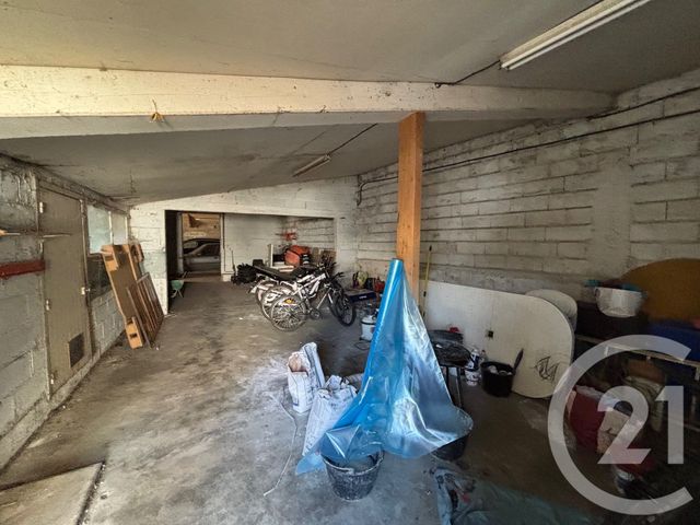 Maison à vendre - 6 pièces - 150 m2 - Scorbe Clairvaux - 86 - POITOU-CHARENTES