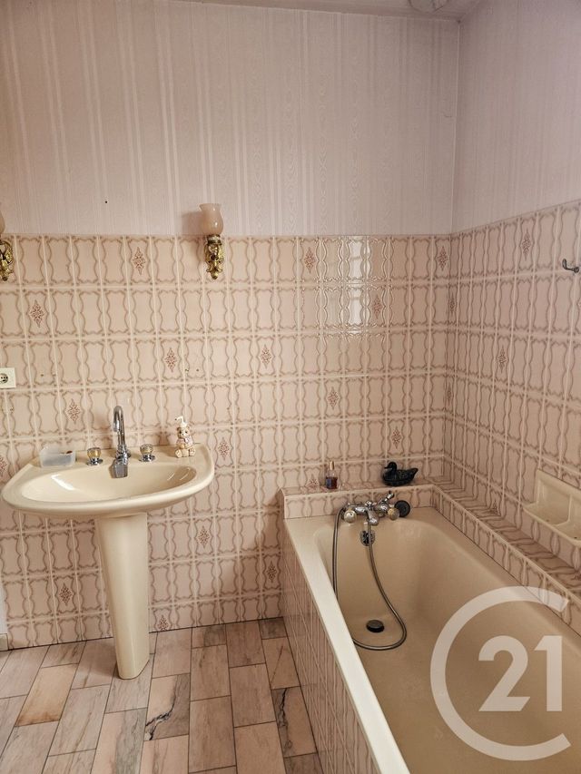 Maison &agrave; vendre - 5 pi&egrave;ces - 150 m2 - Cenon Sur Vienne - 86 - POITOU-CHARENTES