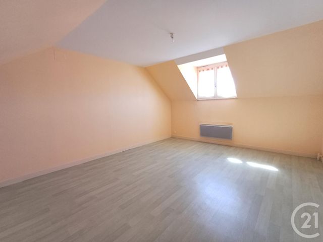 Appartement T2 à louer - 2 pièces - 65,85 m2 - Chatellerault - 86 - POITOU-CHARENTES