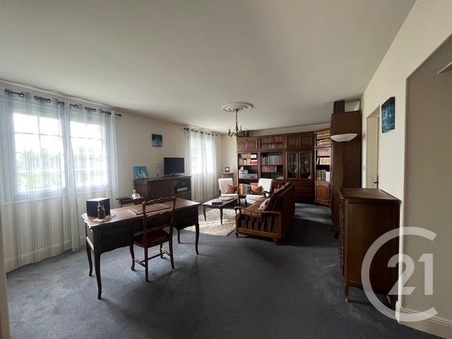 Maison &agrave; vendre - 5 pi&egrave;ces - 150 m2 - Scorbe Clairvaux - 86 - POITOU-CHARENTES