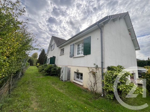 Maison &agrave; vendre - 5 pi&egrave;ces - 150 m2 - Scorbe Clairvaux - 86 - POITOU-CHARENTES