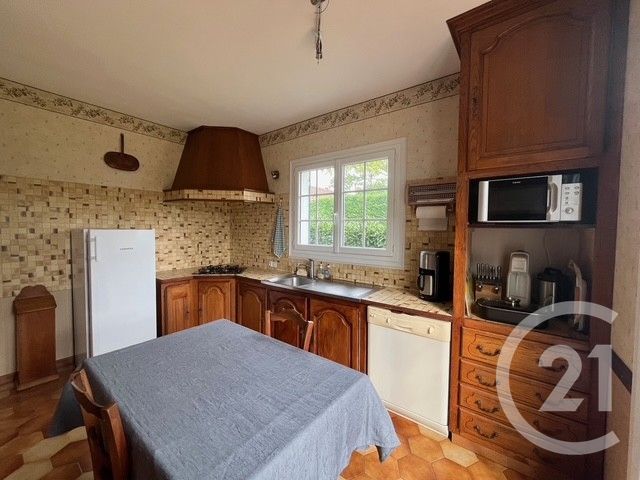 Maison &agrave; vendre - 5 pi&egrave;ces - 150 m2 - Scorbe Clairvaux - 86 - POITOU-CHARENTES